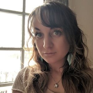 Meet your Posher, Justine